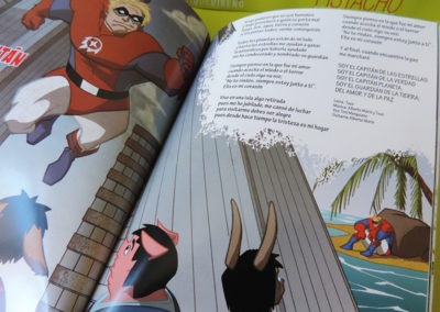 Libro Heroes de pacotilla (2)